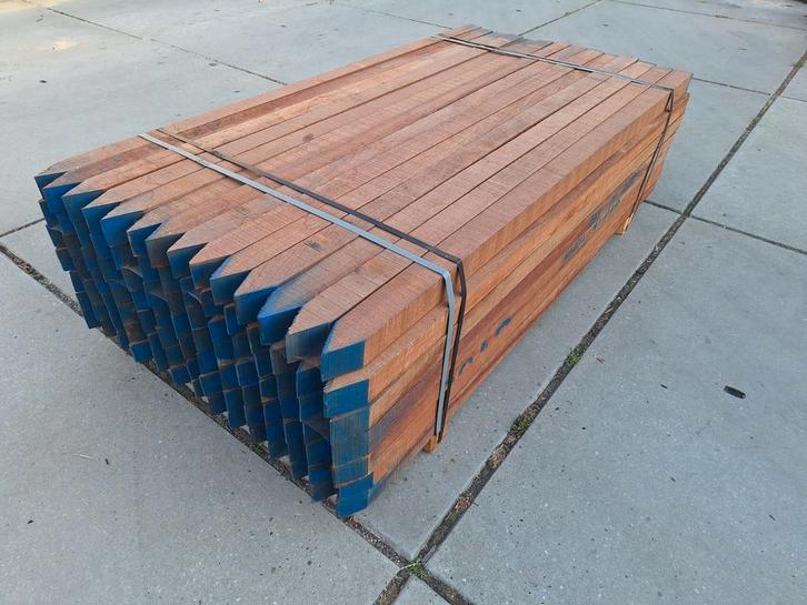 Azobe hardhouten  palen  tuinpalen  schuttingpalen  planken, Tuin en Terras, Palen, Balken en Planken, Nieuw, Palen, 250 cm of meer