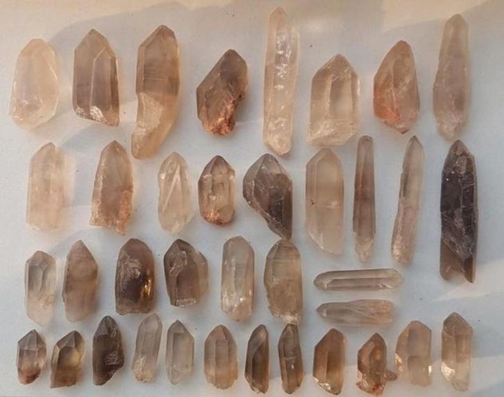 Rookkwarts punten edelsteen punt rook kwarts edelstenen, Verzamelen, Mineralen en Fossielen, Ophalen of Verzenden
