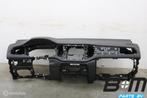 Dashboard VW T-Roc 2GA857003A, Gebruikt