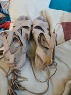 Dames beige schoen maat 40 merk Kayla, Ophalen of Verzenden, Gedragen, Beige, Sneakers of Gympen