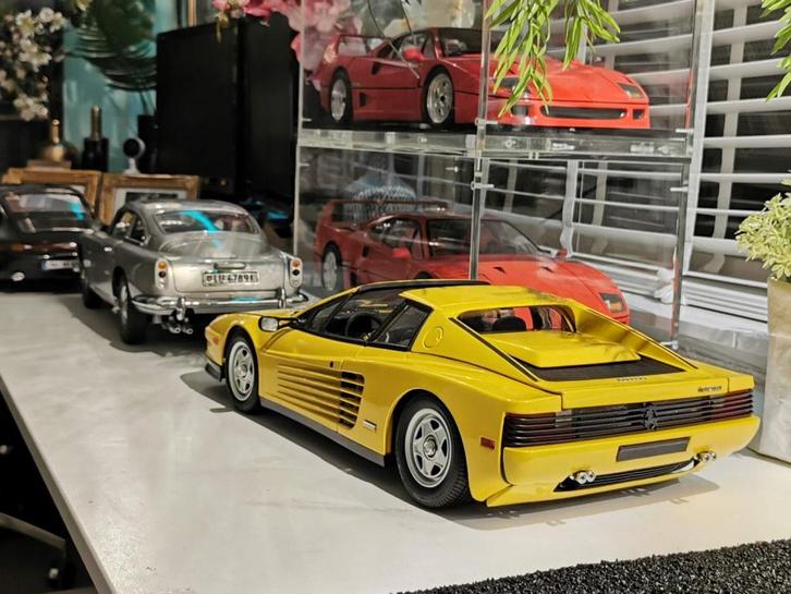 Ferrari Testarossa Pocher Rivarossi K59 1/8 Targa Geel, Hobby en Vrije tijd, Modelauto's | 1:5 tot 1:12, Gebruikt, Auto, 1:5 t/m 1:8