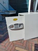Brandkast elektronische kluis, Ophalen, Zo goed als nieuw