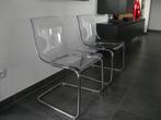 2 kunststof stoelen met chroom onderstel -type Tobias (Ikea), Huis en Inrichting, Stoelen, Ophalen, Gebruikt, Twee, Overige kleuren
