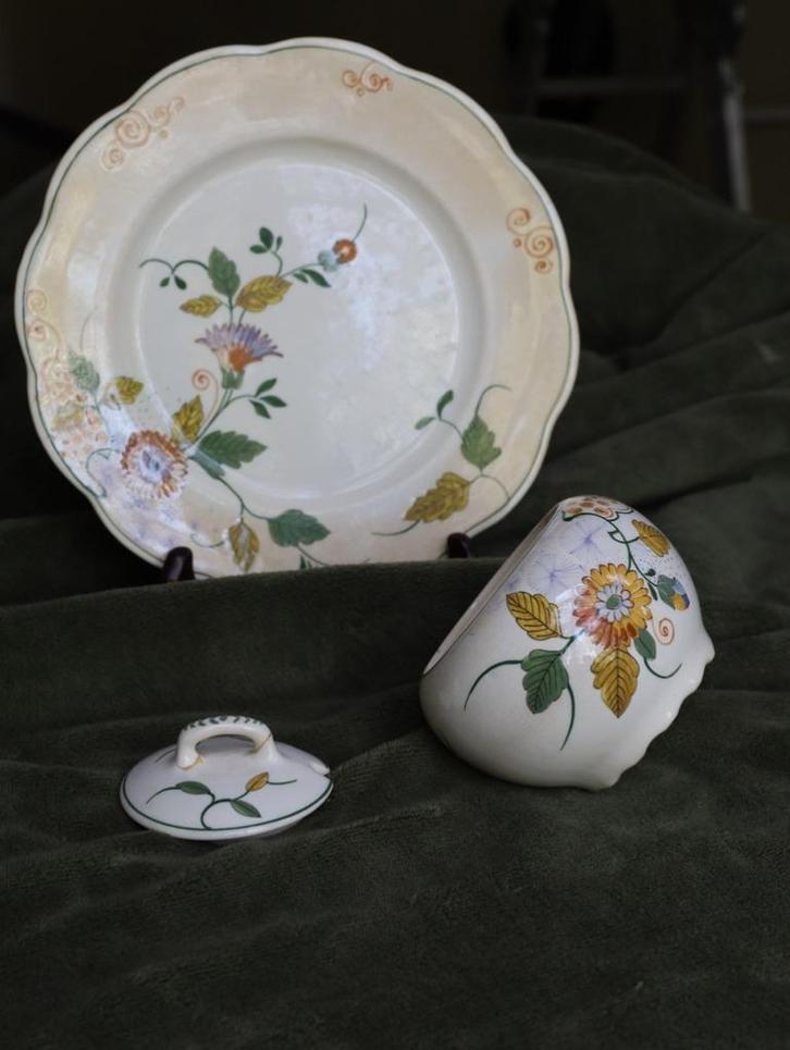 Gouds plateel Juliette PLazuid, Antiek en Kunst, Antiek | Servies los, Ophalen of Verzenden