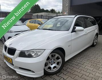 BMW 3-serie Touring 318i Executive / Navi / M-Pakket beschikbaar voor biedingen