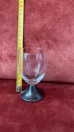 Glas op zilveren voet, Verzamelen, Glas en Borrelglaasjes, Verzenden, Zo goed als nieuw, Overige typen