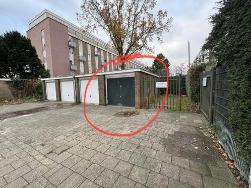 Garage box te koop, Utrecht Kanaleneiland, Huizen en Kamers, Garages en Parkeerplaatsen, Utrecht