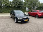 Skoda Superb Combi 1.4 TSI Greentech Active Business Line TR, Voorwielaandrijving, Euro 5, Stof, Zwart