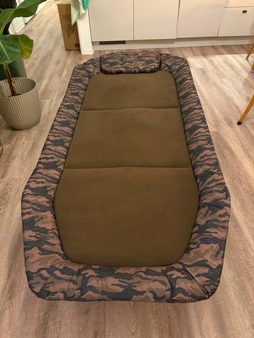 Veldbed 210x100cm - Comfortabel en ruim! beschikbaar voor biedingen