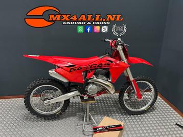 KTM Gas Gas MC 250 2-takt 2025 Nieuw ! no KTM 250 SX beschikbaar voor biedingen