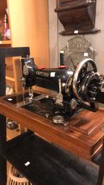 Gritzner naai machine, Antiek en Kunst, Ophalen of Verzenden