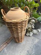 Terracotta vaas met riet, Ophalen of Verzenden, Zo goed als nieuw
