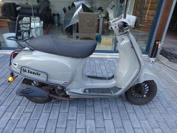 la souris sourini rs scooter  beschikbaar voor biedingen