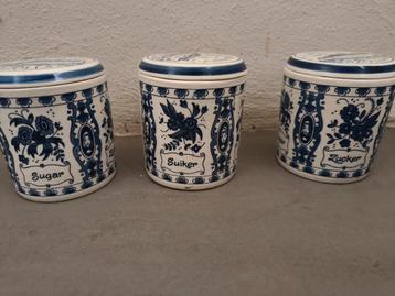 Delfts Blauw Suikerpotten - Set van 3 beschikbaar voor biedingen