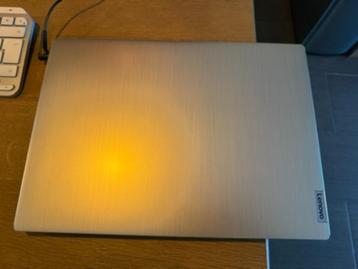 Lenovo Ideapad 3 laptop 14' i3 processor 100,- vaste prijs beschikbaar voor biedingen