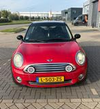 Mini Clubman 1.6 16V Cooper 2009 Rood, Auto's, Voorwielaandrijving, Xenon verlichting, 4 cilinders, Stationwagon