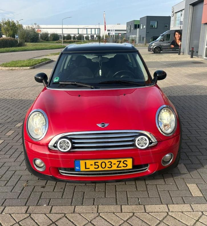 Mini Clubman 1.6 16V Cooper 2009 Rood, Auto's, Mini, Particulier, Clubman, ABS, Airbags, Airconditioning, Alarm, Bluetooth, Boordcomputer