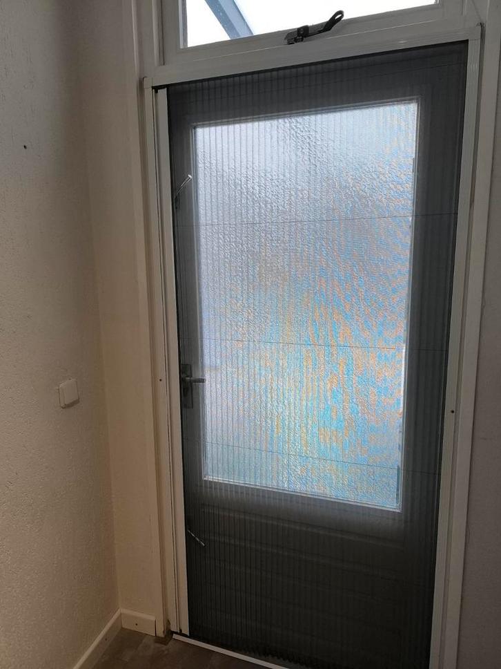 Schuifbare deurhor in prima staat, Doe-het-zelf en Verbouw, Deuren en Horren, Zo goed als nieuw, Hordeur, 200 tot 215 cm, 80 tot 100 cm