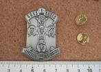 Guns N' Roses hele mooie nieuwe shaped pin badge speld n6, Verzenden, Nieuw, Overige typen