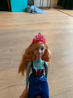 Mooie Frozen Barbie Anna, Kinderen en Baby's, Speelgoed | Poppen, Ophalen of Verzenden, Zo goed als nieuw, Barbie