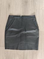 Leather look rokje maat S, Kleding | Dames, Rokken, Ophalen of Verzenden, Jacqueline de Yong, Zo goed als nieuw, Maat 36 (S)