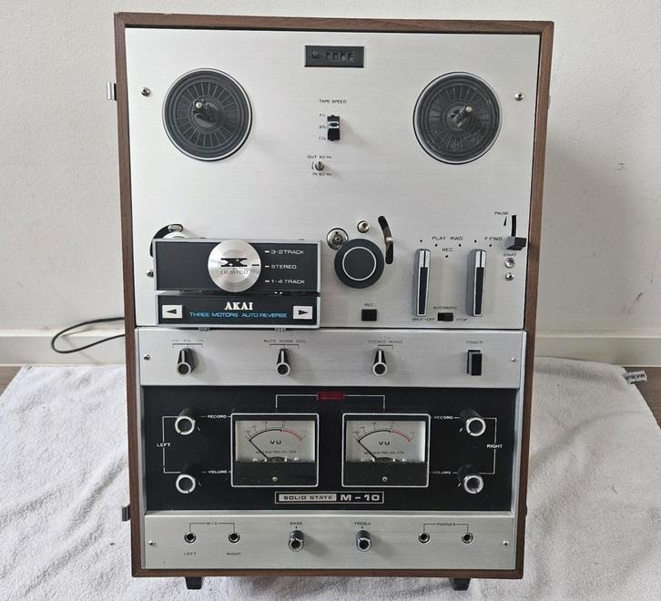 AKAI M-10 SOLID STATE originele bandrecorder 18cm banden, Audio, Tv en Foto, Bandrecorders, Bandrecorder, Ophalen of Verzenden