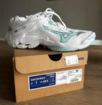 Nieuwe Mizuno Volleybalschoen ‘Wave Lightning Z8’ maat 40.5, Ophalen of Verzenden, Nieuw, Schoenen
