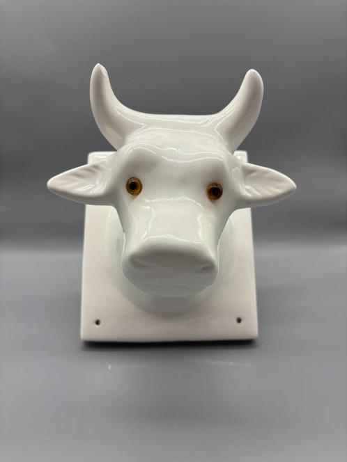 Wanddecoratie Stier wit keramiek Gailstyn-Sutton, Antiek en Kunst, Antiek | Keramiek en Aardewerk, Ophalen of Verzenden