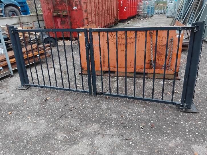 B&G Dubbele Poort Zwart 3,4 x 1,3 meter 3 sets., Tuin en Terras, Tuinhekken en Hekwerk, Gebruikt, Spijlenhekwerk, IJzer, Met poort