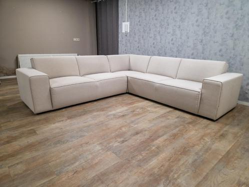 Z.G.A.N Licht Beige Hoekbank van MONTEL, Huis en Inrichting, Banken | Bankstellen, Zo goed als nieuw, Hoekbank, Overige maten
