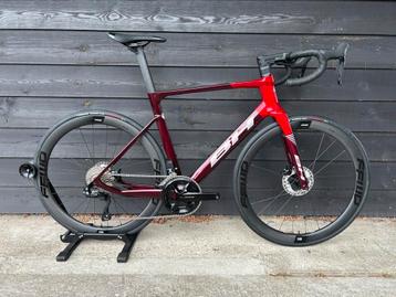 Nieuwe BH RS1 racefiets Shimano 105 DI2 12sp beschikbaar voor biedingen
