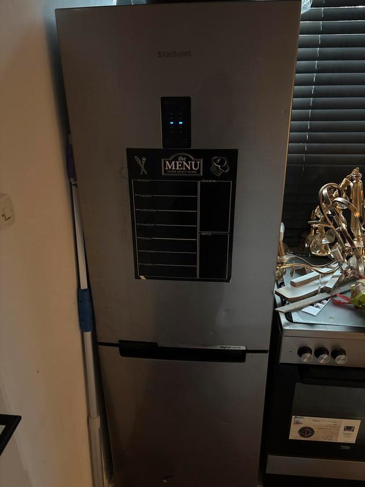 Samsung Koelkast met Vriesvak - 3 Lades, Witgoed en Apparatuur, Koelkasten en IJskasten, Gebruikt, Met vriesvak, 200 liter of meer