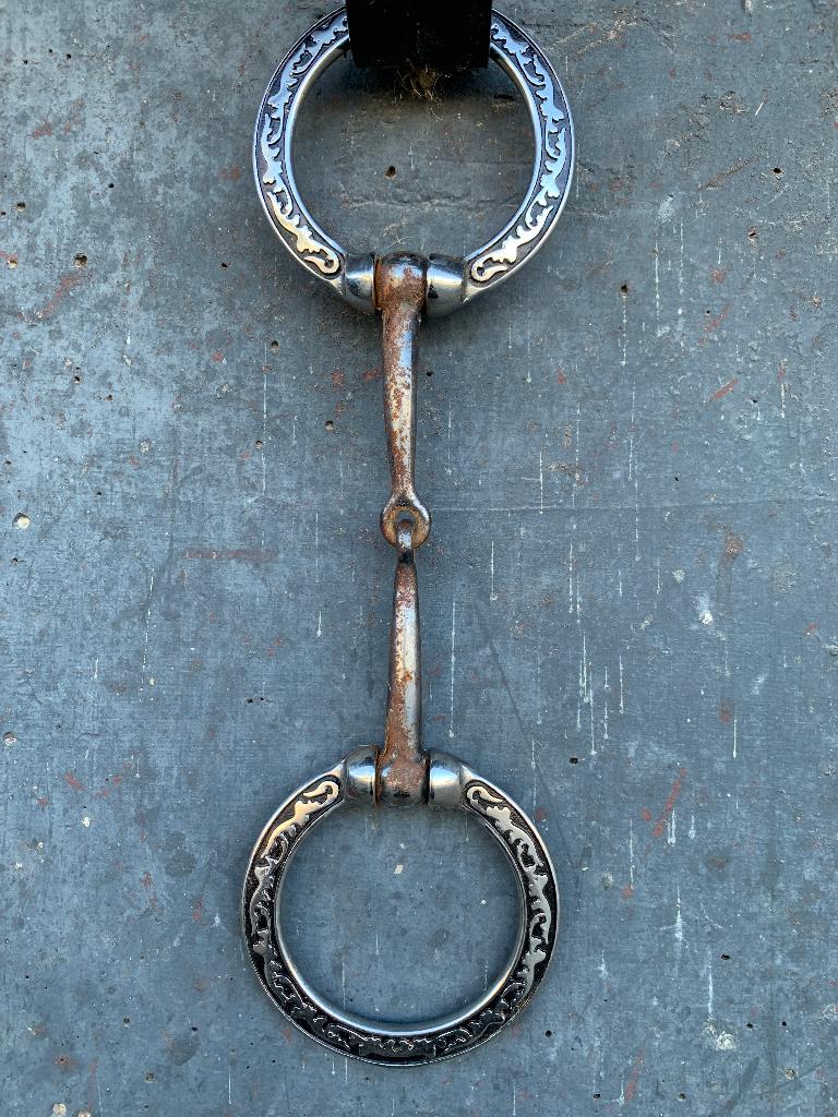 Sweet Iron Floral engraved snaffle bit 13, Dieren en Toebehoren, Ophalen of Verzenden, Gebruikt, Western
