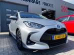 Toyota Yaris 1.5 Hybrid Dynamic, 450 kg, Gebruikt, Bedrijf, Hybride Elektrisch/Benzine