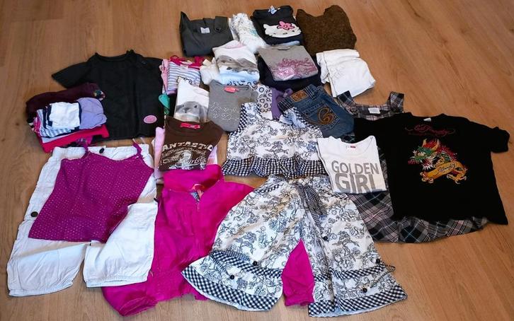 Kledingpakket O, meisjes, Maat 122-128-134, € 15 (Gar.Zdr), Kinderen en Baby's, Kinderkleding | Kinder-kledingpakketten, Gebruikt