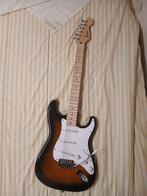 Squier by Fender sonic stratocaster 2 tone sunburst, Ophalen, Solid body, Fender