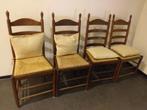 oude stoelen 4x met rieten zitting, Huis en Inrichting, Stoelen, Ophalen, Riet of Rotan, Gebruikt, Bruin