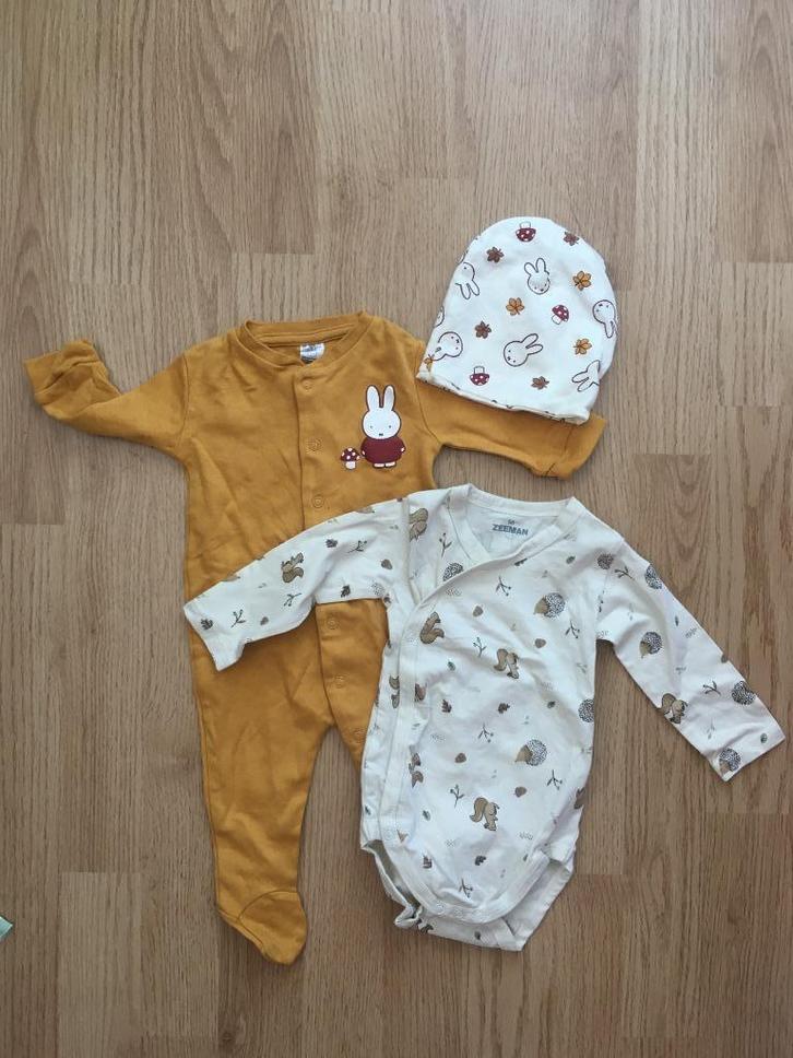 Babypakketje herfst 56 uniseks (nieuw), Kinderen en Baby's, Babykleding | Baby-kledingpakketten, Nieuw, Maat 56, Ophalen of Verzenden