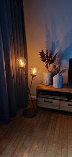 Industriële vloerlamp - Koperkleurig design, 100 tot 150 cm, Ophalen of Verzenden, Zo goed als nieuw, Glas