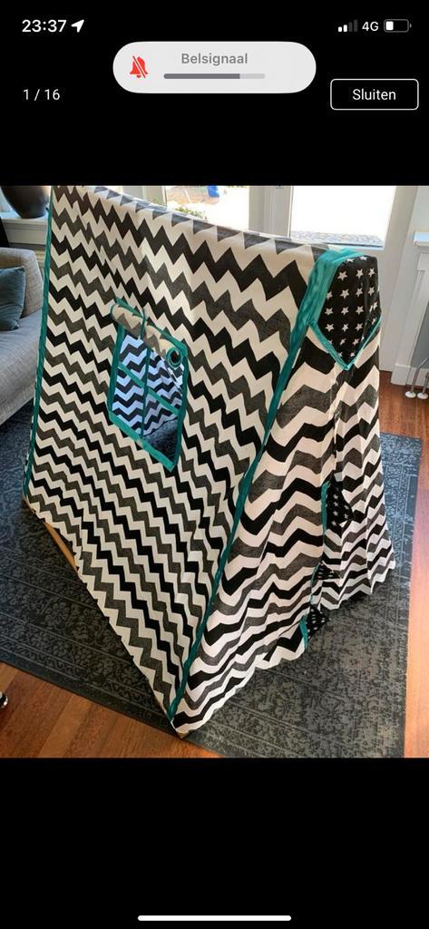 Luxe stevige speel tent zwart wit groen binnen buiten raam, Kinderen en Baby's, Speelgoed | Speeltenten, Zo goed als nieuw, Ophalen