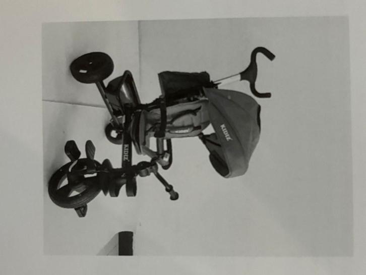 Nieuwe Kidiz driewieler 6 in 1, Kinderen en Baby's, Kinderwagens en Combinaties, Nieuw, Combiwagen, Overige merken, Duowagen, Verstelbare duwstang