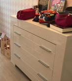 Ruime witte hoogglans commode, Ophalen, 50 tot 70 cm, 100 cm of meer, 90 tot 105 cm