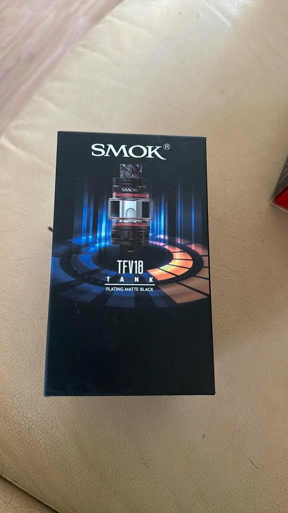 SMOK TFV18 Tank – Plating Matte Black (Nieuw in doos, Hobby en Vrije tijd, Elektronica-componenten, Zo goed als nieuw, Ophalen of Verzenden