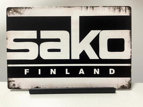 Sako Finland metalen reclamebord (Old Look), Verzamelen, Merken en Reclamevoorwerpen, Nieuw, Reclamebord, Ophalen of Verzenden