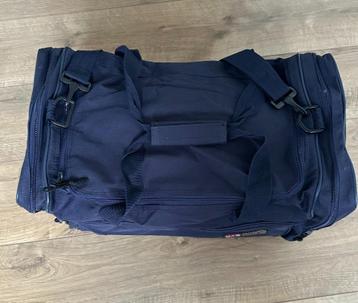 Sport tas Outdoor Adventure, donker blauw beschikbaar voor biedingen