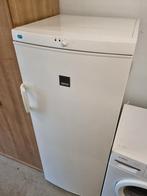 Zanussi vriezer met lades, Witgoed en Apparatuur, Ophalen, Zo goed als nieuw, Vrijstaand, Minder dan 60 cm