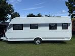 Hobby 560 WFU prestige 2025 airco Luifel Airco Vastbed Nieuw, Caravans en Kamperen, Caravans, Vast bed, Rondzit, Hobby, 7 tot 8 meter