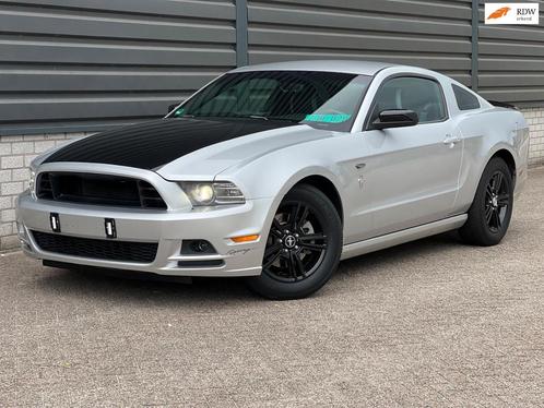Ford USA Mustang 3.7 V6 AUT Cruise Airco Custom interior!, Auto's, Ford Usa, Bedrijf, Te koop, Mustang, ABS, Airbags, Airconditioning
