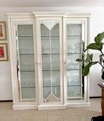 Landelijke  vitrinekast wit hoogglans met spiegel details, Met deur(en), Klassiek, Landelijk, 150 tot 200 cm, Glas