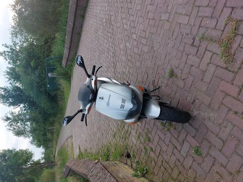 gilera runner 50cc (WAARDEPEILING/TERUIL), Fietsen en Brommers, Scooters | Overige merken, Gebruikt, Ophalen of Verzenden
